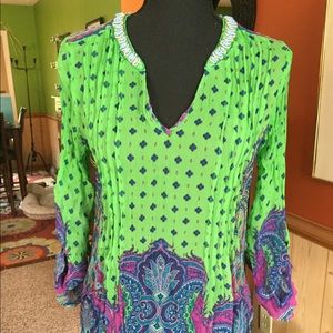 Super cool tunic. Great for beach or Mexico!!
